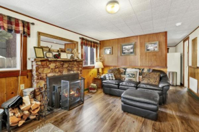 Green Squirrel Chateau by Big Bear Vacations Big Bear Lake